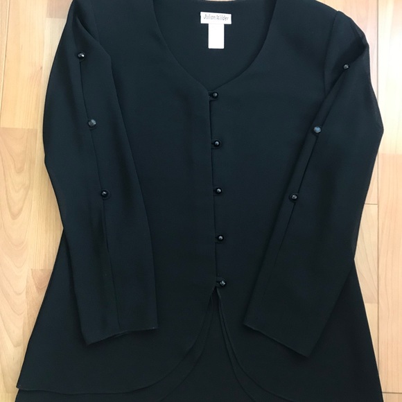 Reposted Like new black dressy blouse for any special occasion size 6 - Picture 4 of 10